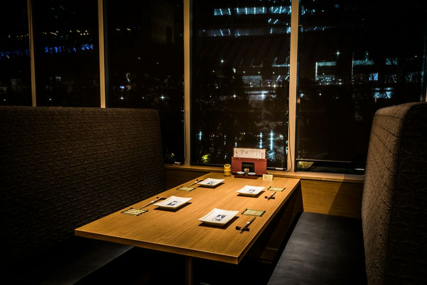 ≪個室あり≫木の温もりがあふれる、上質な和の空間