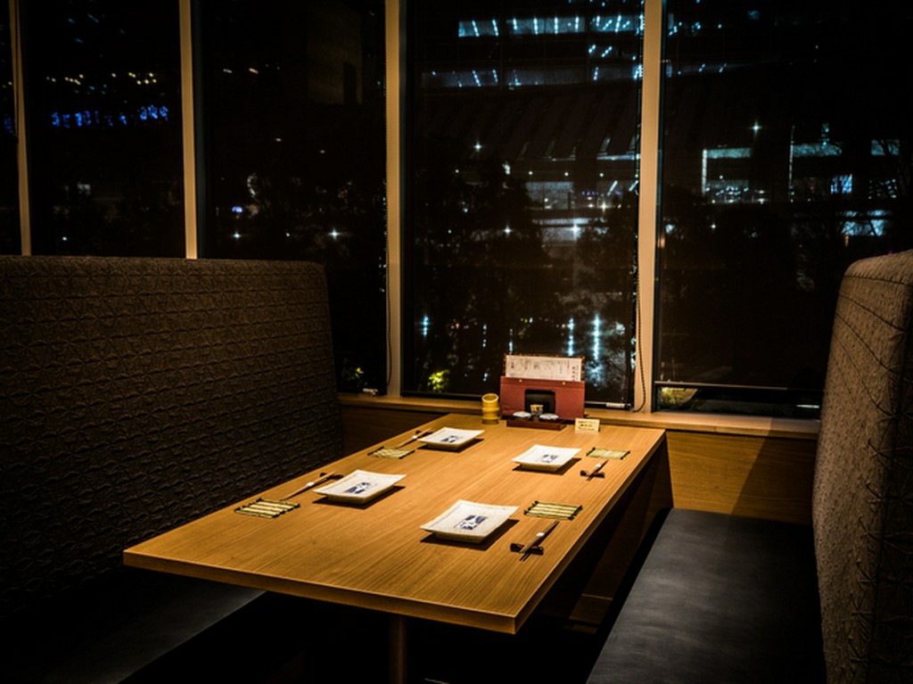 ≪個室あり≫木の温もりがあふれる、上質な和の空間