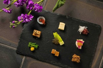 【懐石・花梨】　お食事のみ　8品