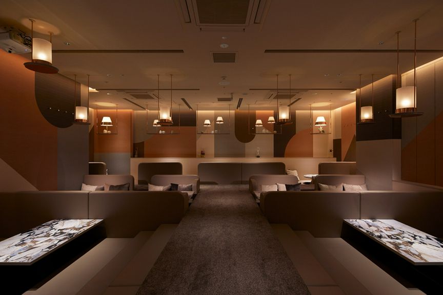 雰囲気最高♪プロジェクター完備の60人様大広間