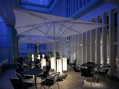 テラス席がある