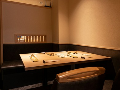 渋谷の個室のあるお店でデート 鮨 寿司 デートにおすすめのお店 ヒトサラ