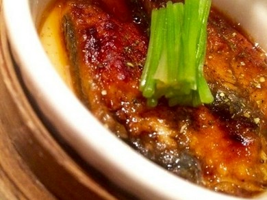 出汁が効いて味わい深い『季節の茶碗蒸し』