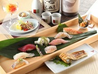 長年愛され続けている定番のネタや逸品を一つのコースとしてご提供いたします。