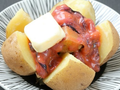 山の猿認定！北海道の旨い！（一例）北あかりの塩辛ジャガバター