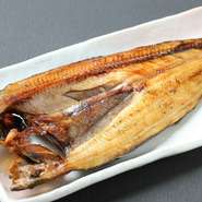 真ほっけハーフ/648円