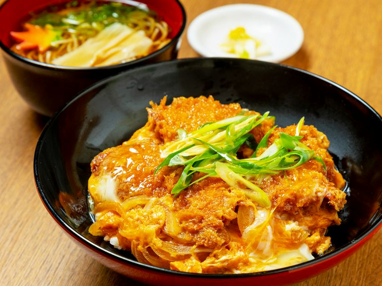 ヘレカツ丼膳