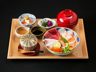 ＜美味あふれる＞　海鮮丼膳　～かいせんどんぶりぜん～