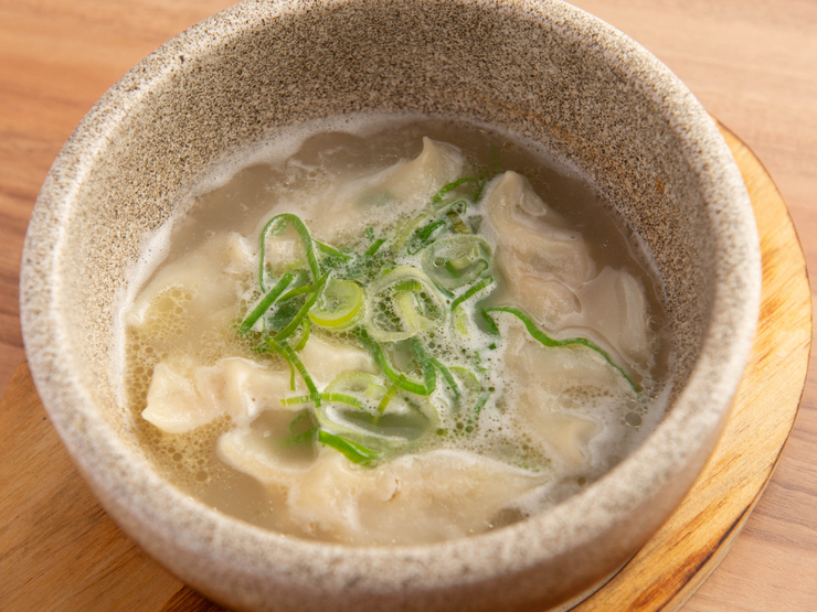 Hakata Tetsunabe Infinite Dumplings in Hakata Station Hakata Tetsunabe Infinite Dumplings in Hakata Station