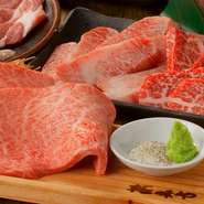 様々な部位のイイ肉を少しずつ楽しめる、お得なオ肉盛合せも各種ご用意しております。