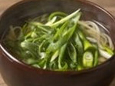 「京都九条葱の鶏出汁うどん」