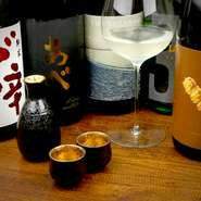 焼鳥に合わせた日本酒、燗で美味しい日本酒など…月替わりでお楽しみ頂けます。

