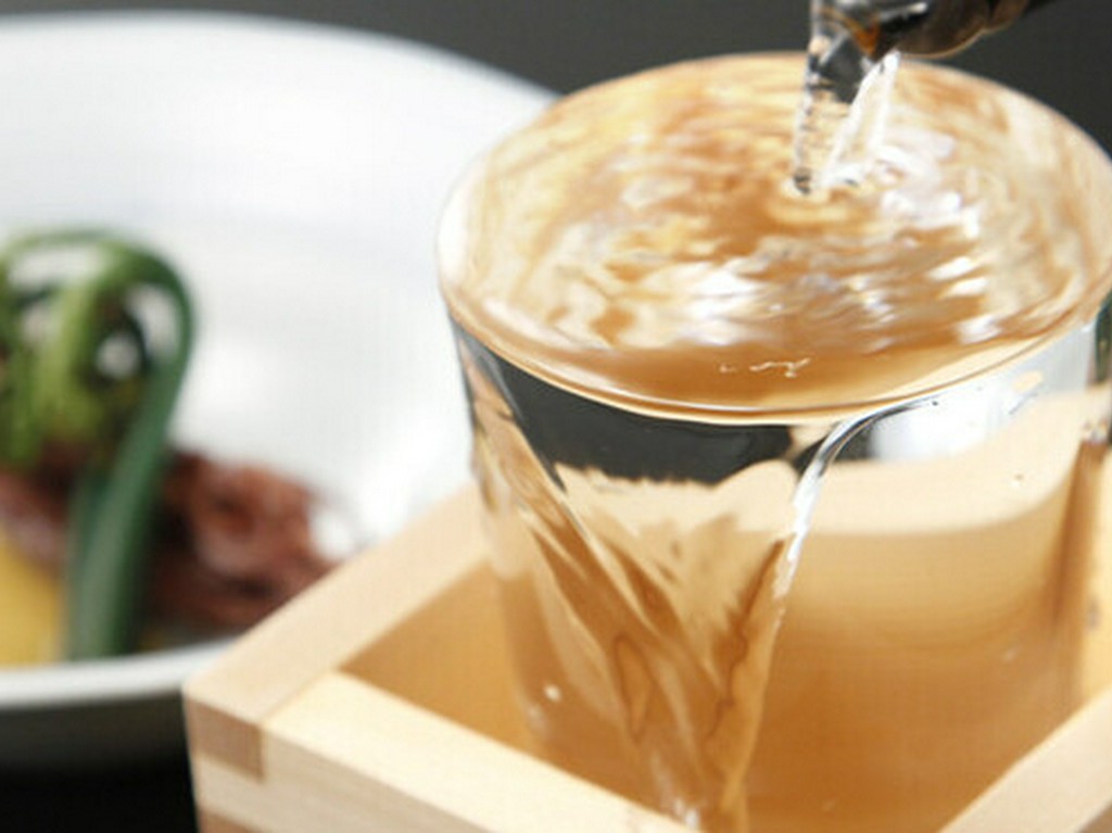 絶品の海鮮と日本酒をお楽しみいただけます