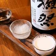 山口県の銘酒「獺祭」を常温、泡状のムース、シャリシャリのフローズン
異なる3種の飲み方でお楽しみ下さい。