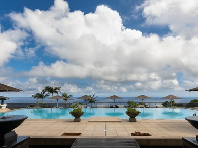 屋久島随一のラグジュアリーホテルのメインレストラン				