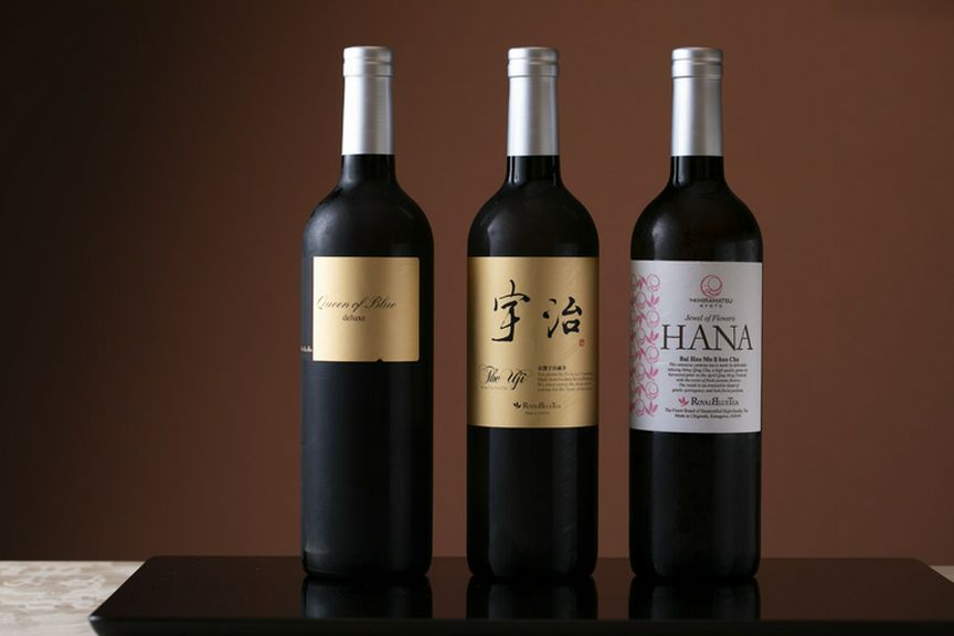 美しくボトリングされた、味わい豊かなオリジナル茶