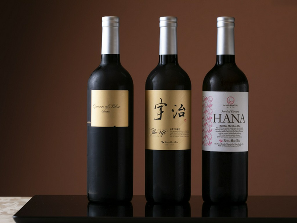 美しくボトリングされた、味わい豊かなオリジナル茶