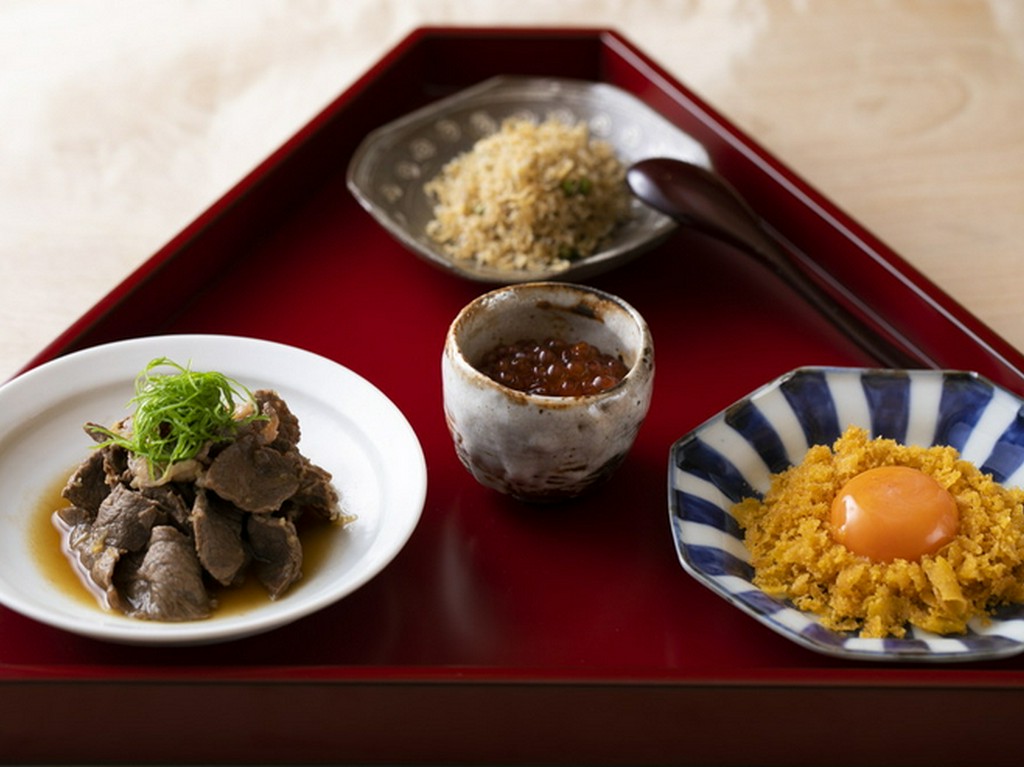 締めのご飯には、こだわり抜いたご飯のお供を添えて