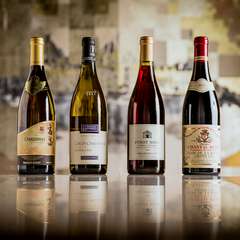 日本の希少ワインからフランスのグランヴァンまで幅広く揃う