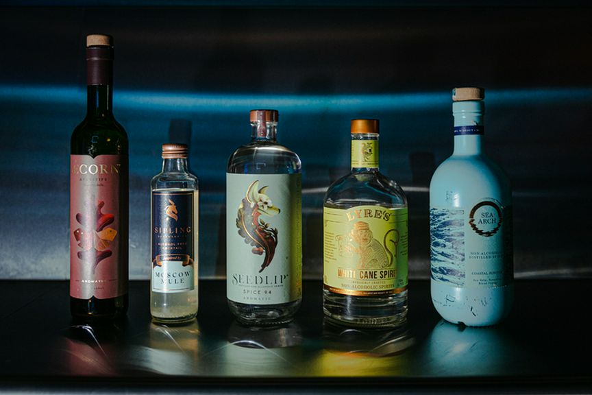 新鮮なフルーツやハーブを使ったオリジナルレシピの本格モクテル