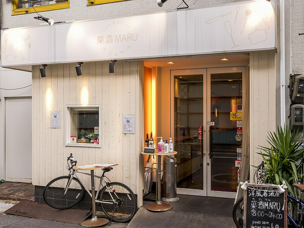 シンプルで温かみのある外観