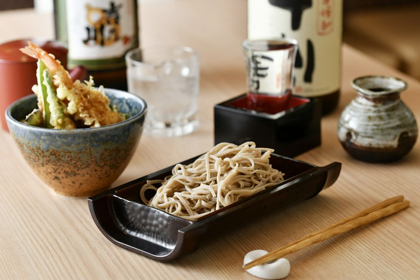 つまみと蕎麦と酒と