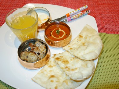 お子様向けのセットや、ゆったりとくつろげる広々のソファー席！