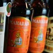 スパイシーなインド料理によく合うインドビールを各種誤用しております。