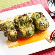 Hariyali Tikka 3（ほうれん草チキン３）