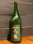 凛とした気品を感じる香りが特徴。飲み進めるごとに旨さが増してゆくお酒。