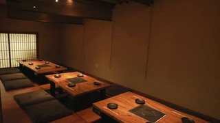【フロア貸切 : 20名～最大24名様】宴会や観光での団体様利用に