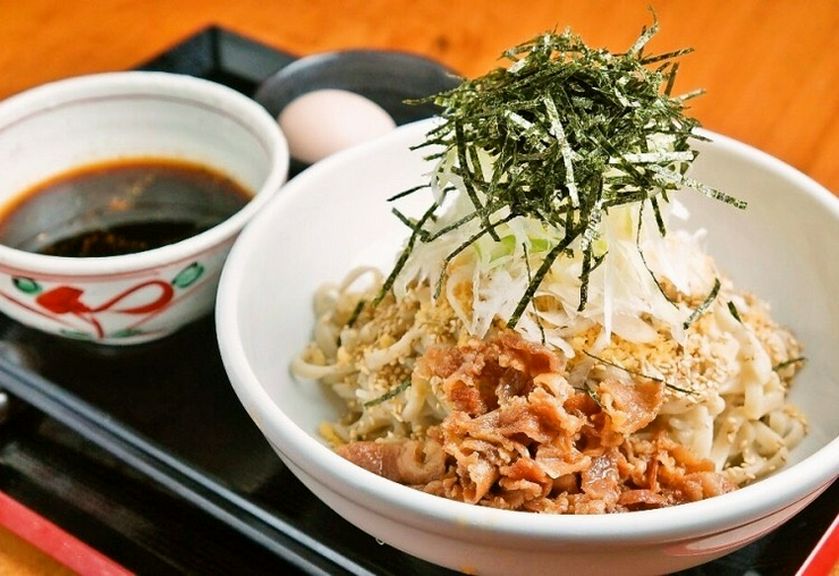 ?紅そば　ぶた　冷出汁