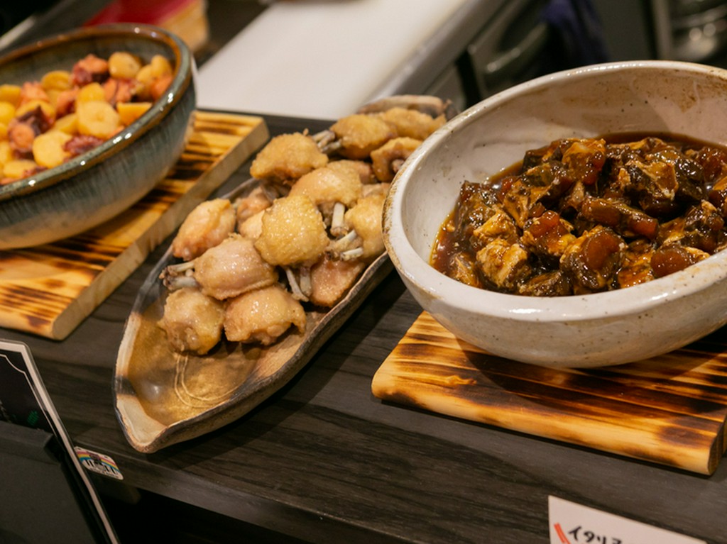 日ごとに異なる料理がズラリ。毎日でも通いたくなる一軒