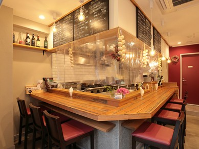 木を基調としたオシャレな空間