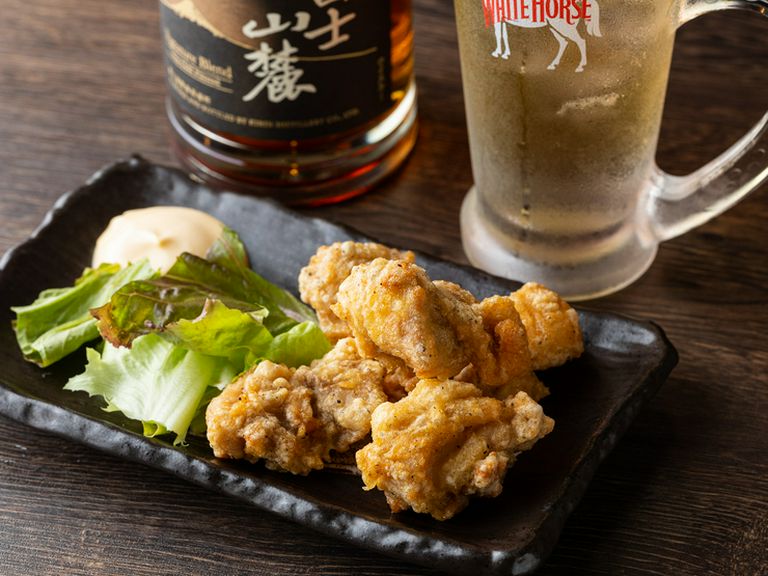 お酒の進む唐揚げほか、一品料理も多数