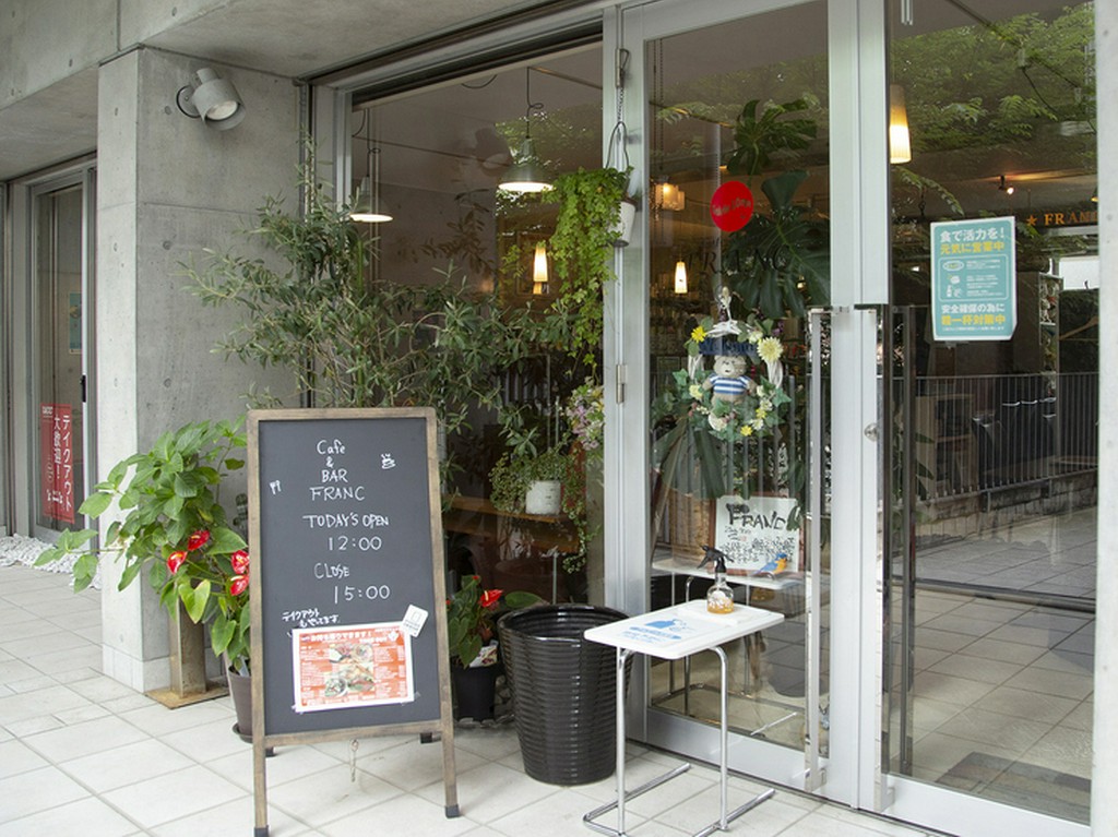 クラフトビール、ゴディバのリキュールを使ったカクテルにも注目