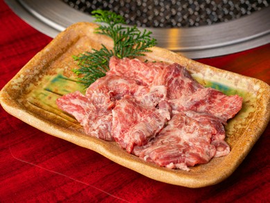 肉らしい食感で、近年ジワジワと人気を集めている『ハラミ』