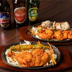 タンドリーチキンとシシカバブが同時に楽しめる一皿『タンドリーミックス』