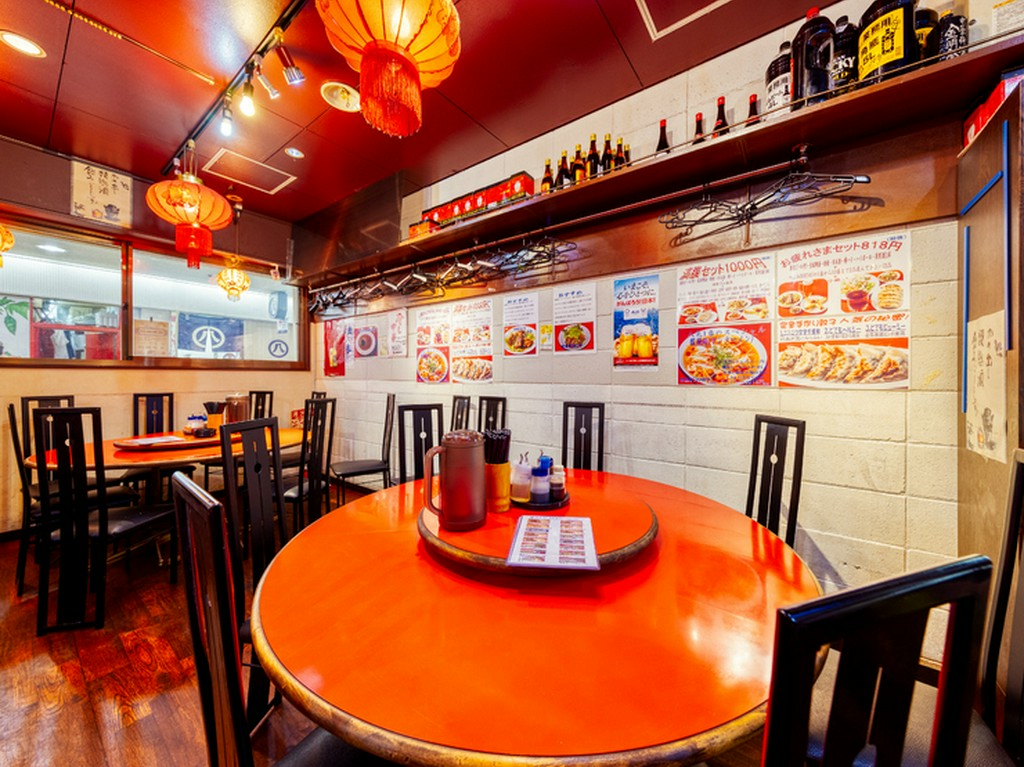 紹興酒をはじめ二鍋頭、高粱酒、茅台酒など中国の名酒が豊富