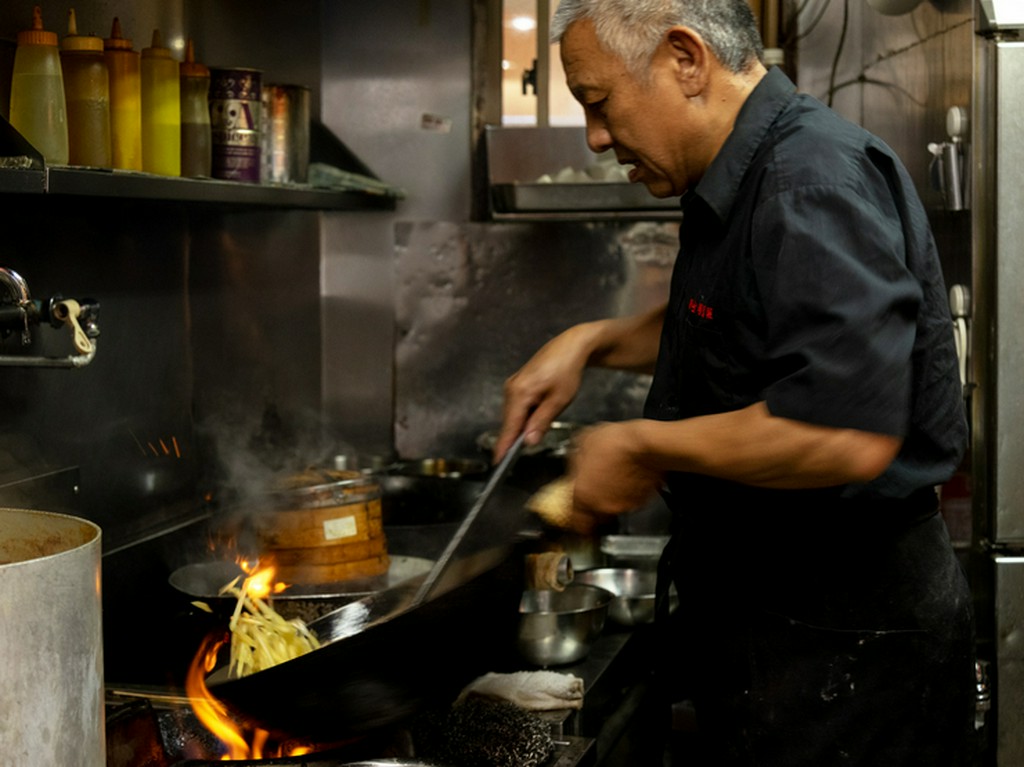 中国河南省出身のベテラン料理長・徐金生氏