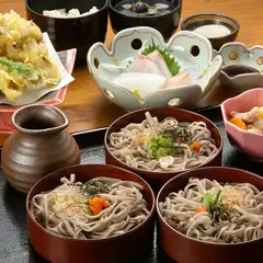 割子そばに刺身に串焼きのお酒のお供にも最適な『出雲そば御膳』