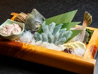 淡泊でまろやかな味わいの『カワハギの造り』