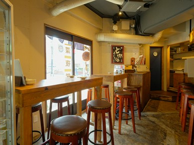 木を基調としたオシャレな空間