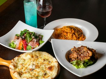 各種宴会にも重宝しそう。臨機応変な対応もうれしい『4000円コース』