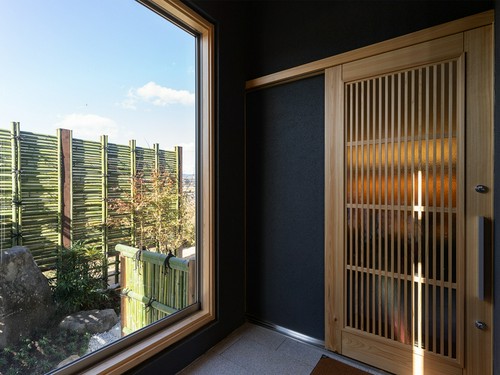 心落ち着く空間で優雅な焼肉体験