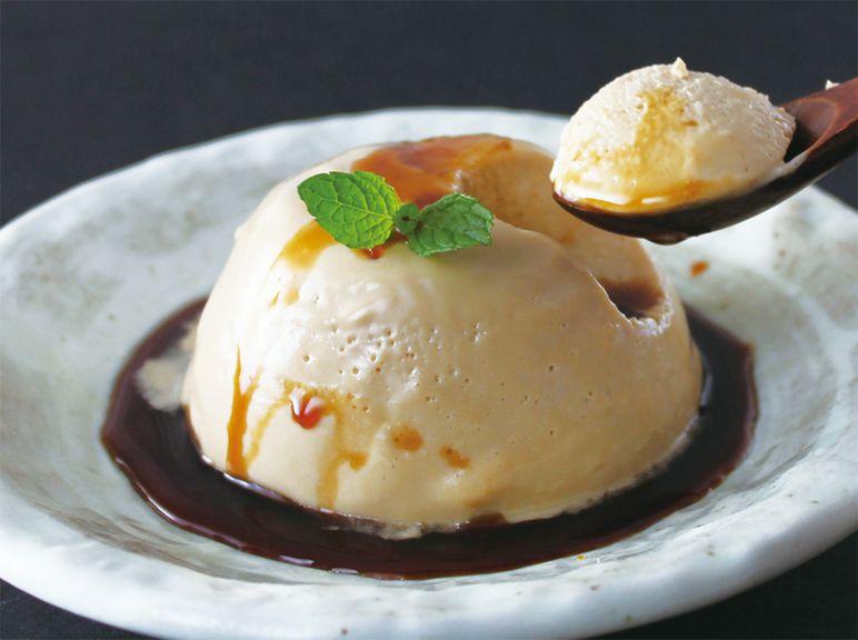 自家製黒糖プリン 黒蜜添え