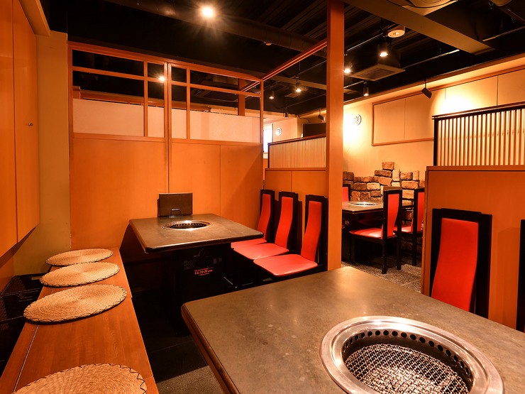 焼肉 志も川 町田 焼肉 座席 ヒトサラ