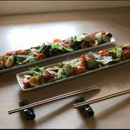 味付けは塩胡椒とオリーブオイルのみ。地産地消のお野菜です。