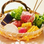 旬のお野菜の天ぷらです。
