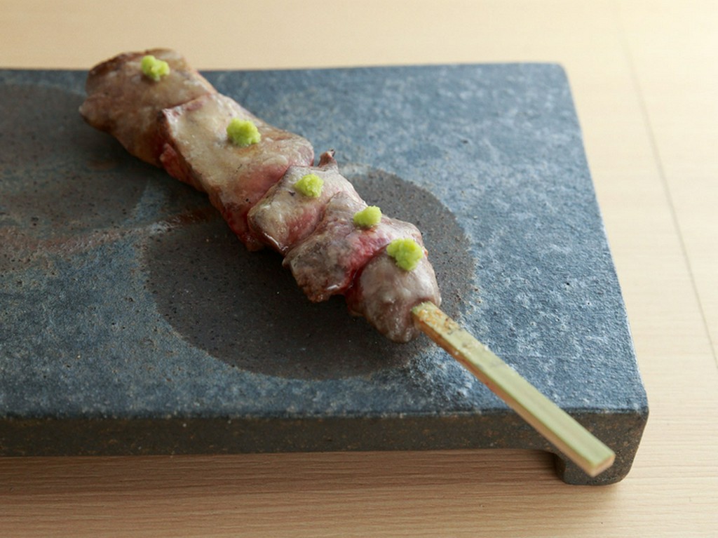 串焼き　白レバー